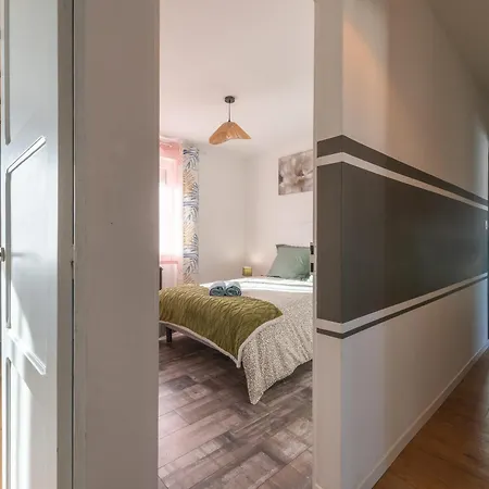 펜션 Le Jovia - Cour Exterieure - Wifi *