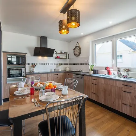 펜션 Le Jovia - Cour Exterieure - Wifi 라발