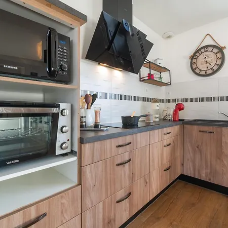 Le Jovia - Cour Exterieure - Wifi *